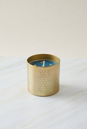 No. 83 Engraved Scales Candle 9 oz - Blue